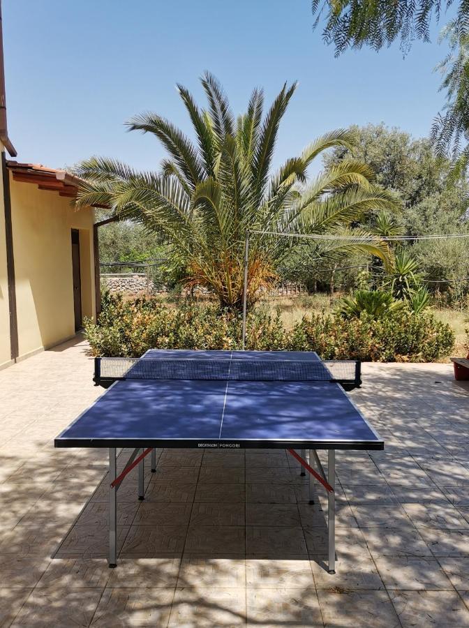 Villa Sole - Finaiti - Appartamento Per Turisti Floridia Ngoại thất bức ảnh