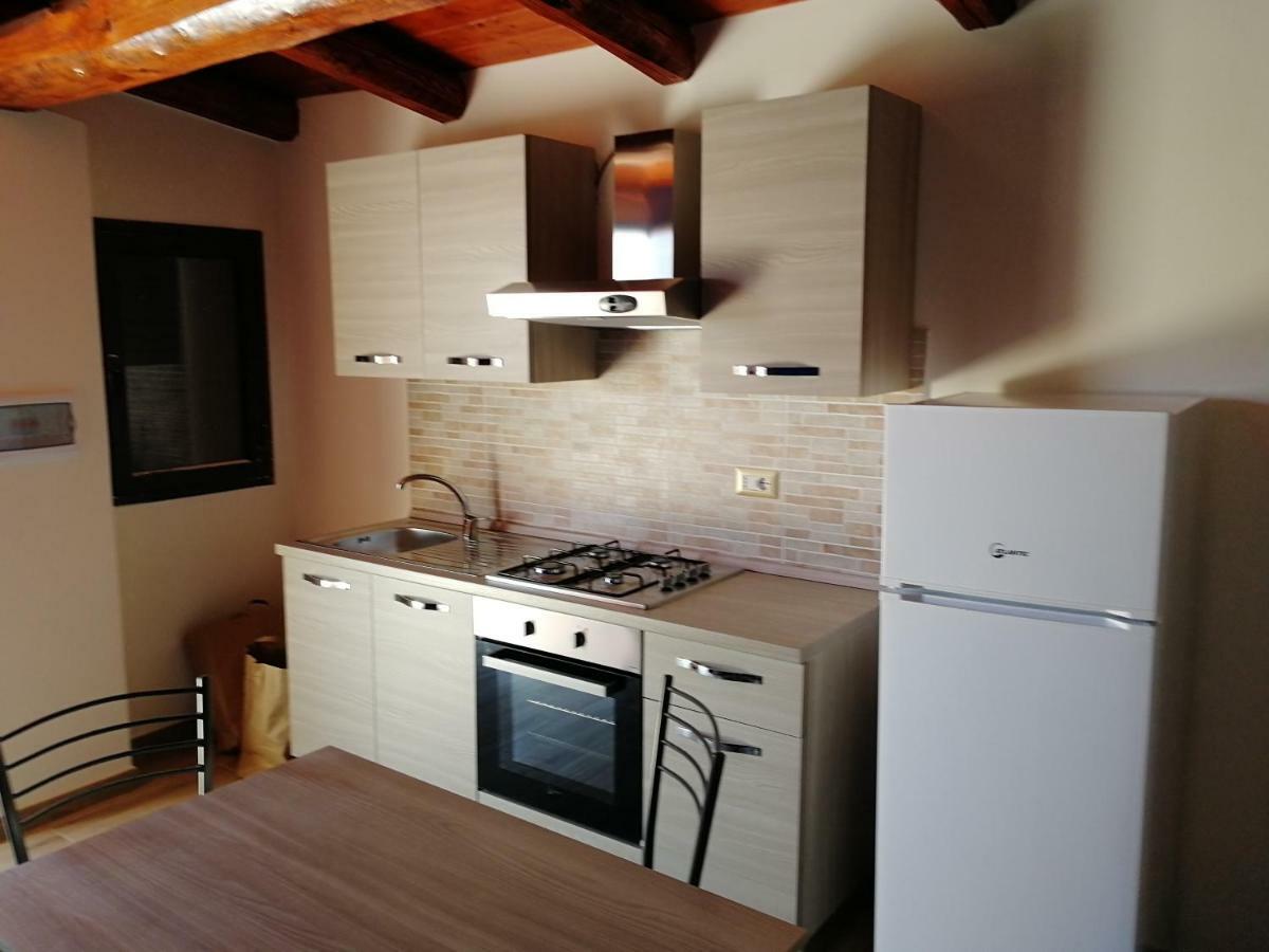 Villa Sole - Finaiti - Appartamento Per Turisti Floridia Ngoại thất bức ảnh
